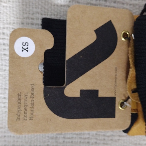 NWT Flylow Magarac Glove Leather Natural/Black Mens Work Gloves Size XS - Picture 3 of 7